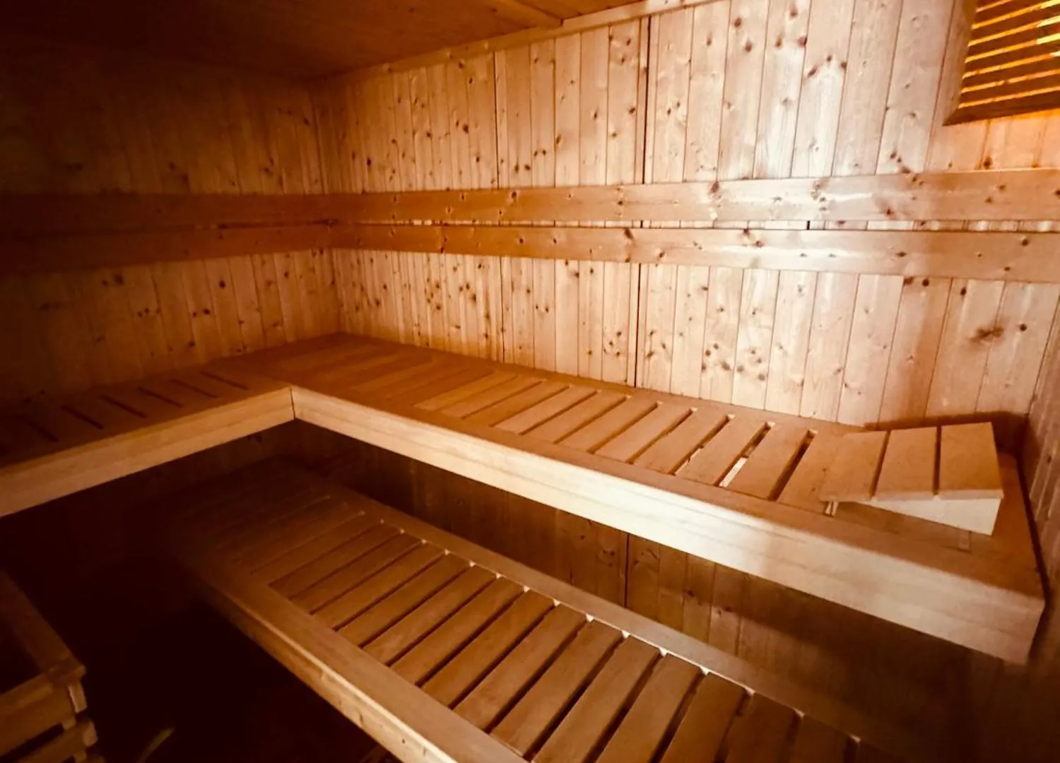 Apartmán 4 Bedrooms, 2 Bathrooms, Kitchen, Terrace - 10 Min To Fairground Düsseldorf Německo